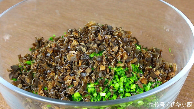 过瘾|早餐这样吃太过瘾了,不烫面不发面,柔软又多层,比饺子还好吃