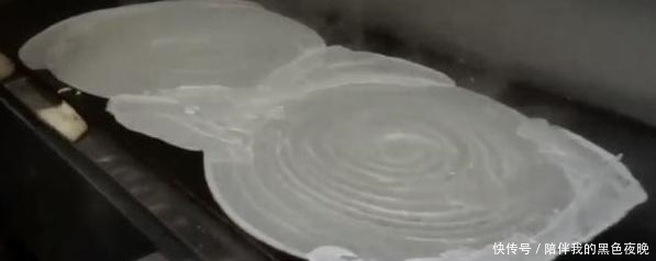 上桌|迪拜土豪吃早餐，都是“扛”上桌的，网友：贫穷限制了我的想象！