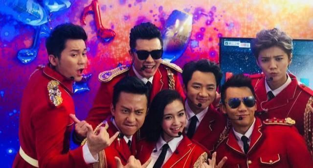 往季|《跑男》迎来最感人的一期,李晨baby郑恺泪洒现场,往季成员现身