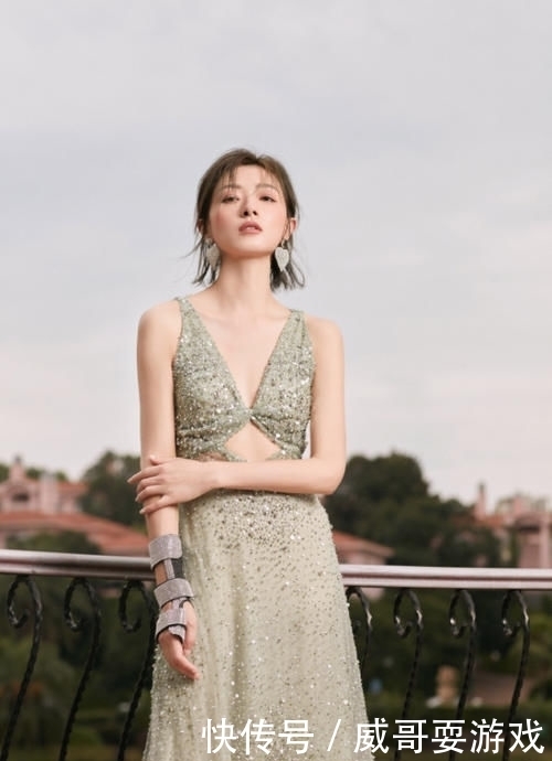  宁静|芒果之夜《浪姐》担当主角，万茜带伤主持，宁静团再唱《Flow》超燃