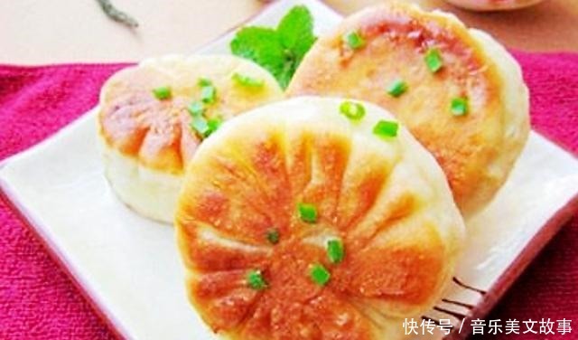 水煎包都|简单一招,让一锅水煎包两边焦黄,饭馆不一定做得到