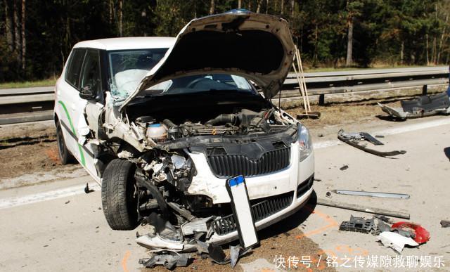 夫妻|新郎接亲途遭车祸致瘫，获赔80万，新娘离婚要分40万！法院这样判