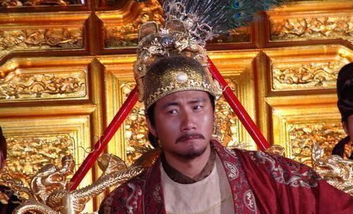 屹立|我国最诡异的古城墙,修一次塌一次,朱元璋找来一宝物镇压,屹立至今