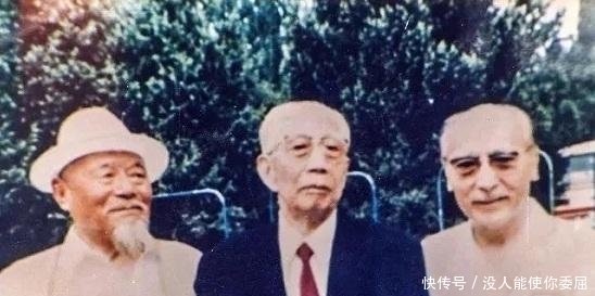 苏联|得到苏联提供的一份情报后，毛主席决定：向马家军发起进攻