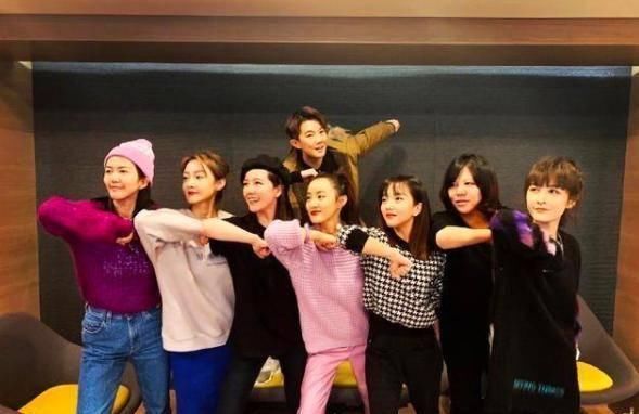 曝光|尚雯婕惨遭昔日姐妹曝光真面目,原来明星台上台下相差如此之大