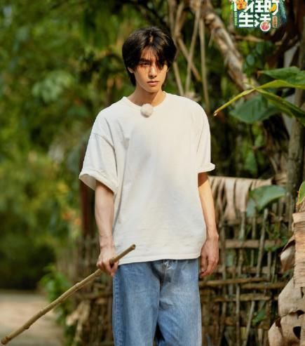 蘑菇|网红和艺人有何区别?薇娅来蘑菇屋,黄磊和何炅的接待已说明一切