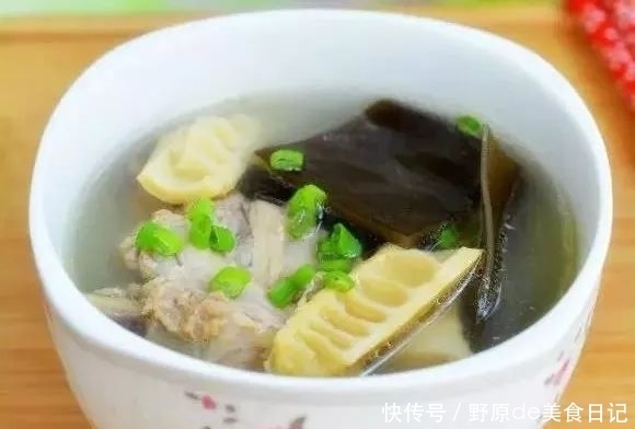 美食|美食精选:三色蚝油花菜,春笋海带炖老鸭,香煎咖喱鸡翅的做法