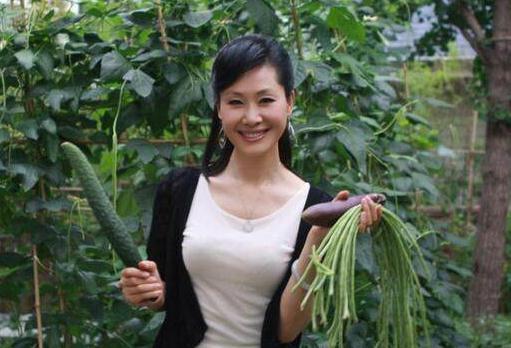 档节目|《星光大道》评委现状,于文华成国家一级演员,后两位已去世