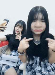 爸妈|搞笑GIF:爸妈才是真爱,我只是个小小的意外!