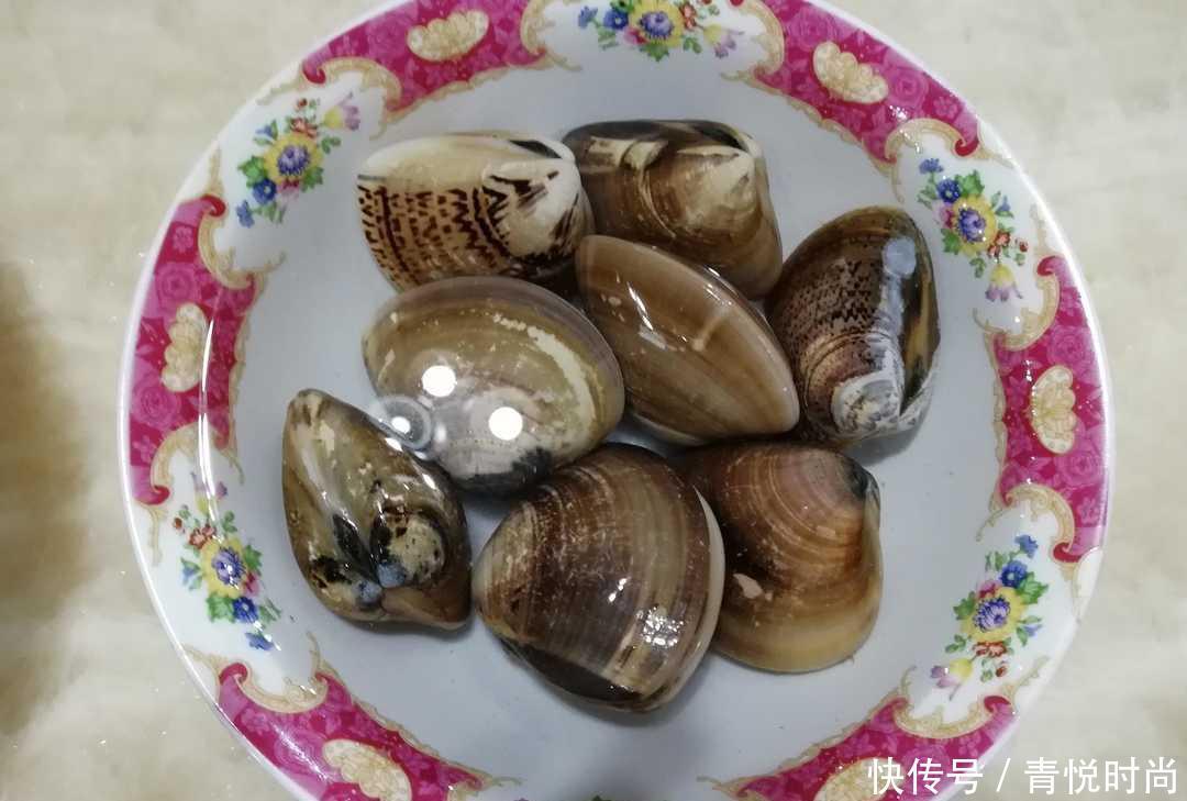 鲜甜|青蛾蒸粉丝，鲜甜美味，一点也不浪费