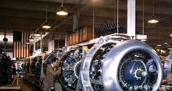 厕所|比军工厂还“保密”的地方:员工24小时不上厕所,上班需穿尿不湿