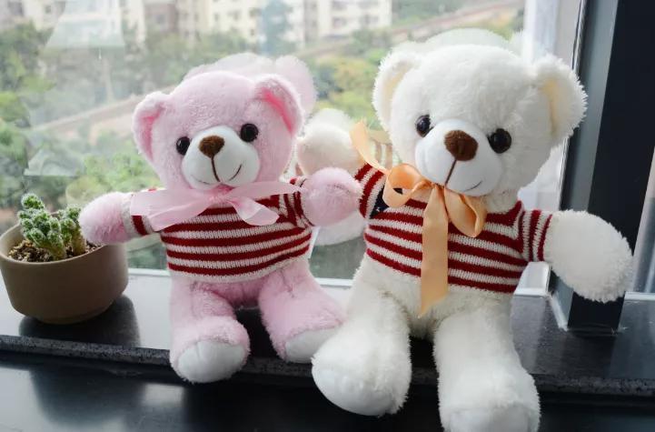  发明|怎样防止孩子意外走失？奇思妙想学生发明了“防走丢亲子衣服”