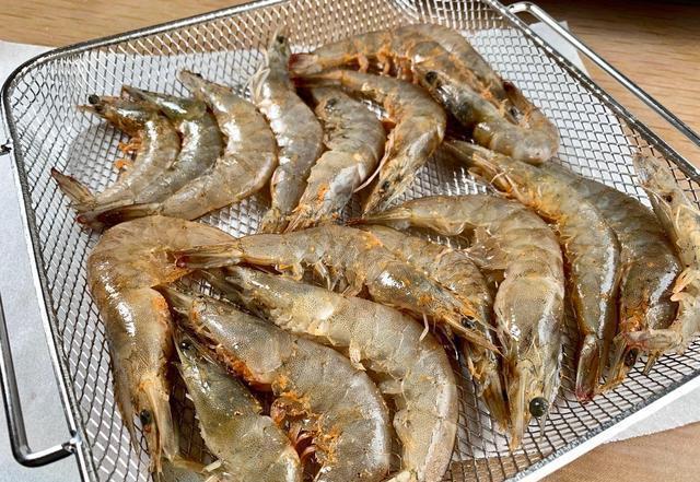 大虾|大虾这做法,一抓一拌就出锅,营养丰富还健康