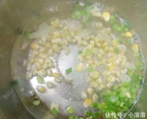 美味|没有烤箱也能在家做披萨,只要一个平底锅你就能搞定,美味又实惠