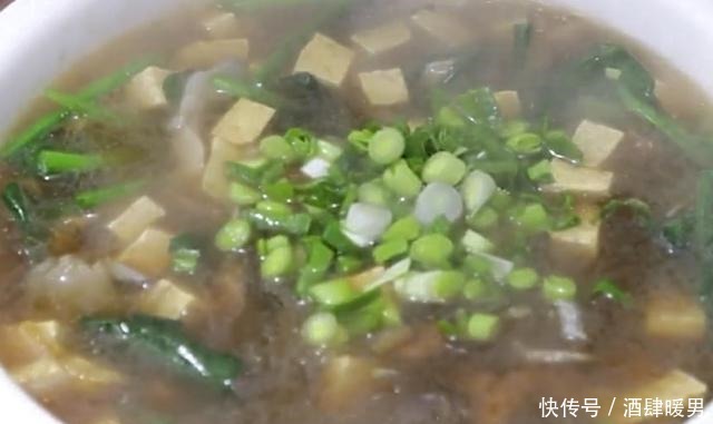  把豆腐|爱吃豆腐的有福了，加上粉条做成汤，鲜嫩有营养，配米饭真香