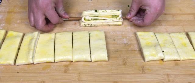  蓬松|花卷的做法大全之一，教您最简单的方式，照样蓬松暄软层次分明