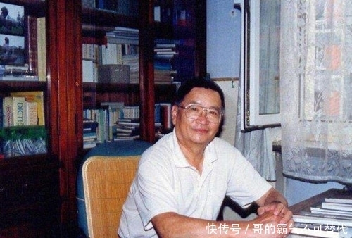 母亲|儿子报考清华差2分落榜，母亲提出复查试卷，卷上一句话看傻她