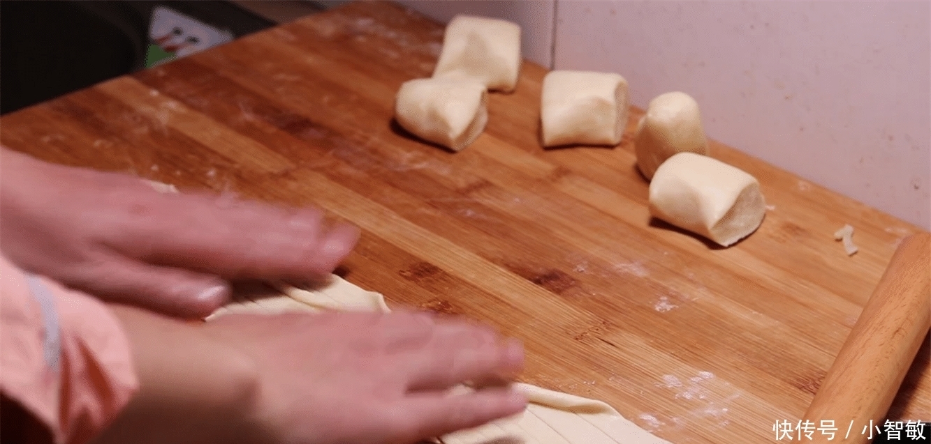  排队|手抓饼最好吃的做法, 早餐不用排队买路边摊了, 在家也能做