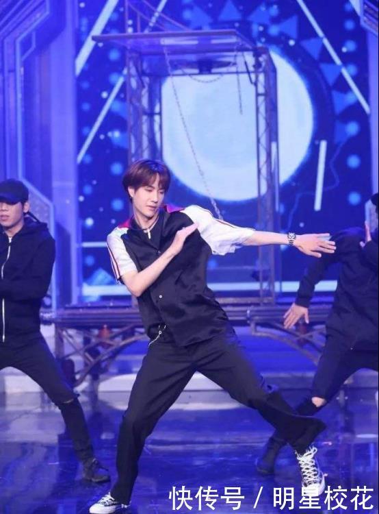 实力|《这就是街舞》开播炸裂!为什么选王一博当队长?看节目就知道了