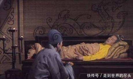 锦囊|刘备死前留一锦囊,诸葛亮有野心也无法篡位,却在8年后坑惨蜀汉