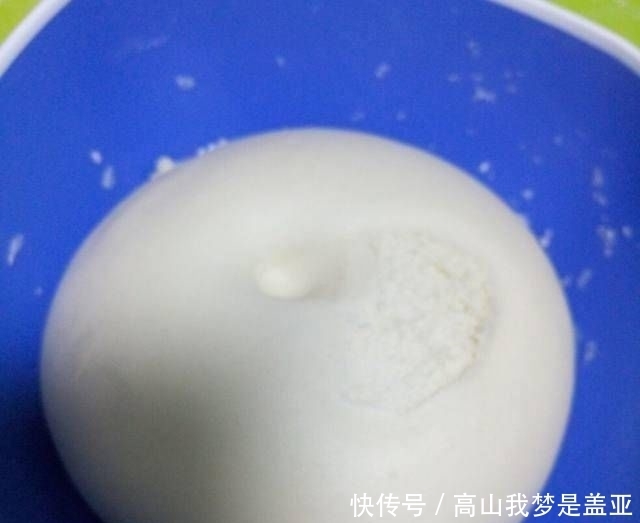 黑芝麻酱|黑芝麻双色馒头,又甜又软,5顿饭还不够!