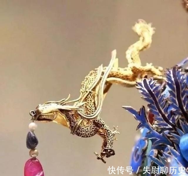 子朱常洛|「古迹探真」定陵出土4顶绝美凤冠 它们的主人究竟是谁