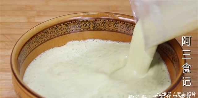 白萝卜|绿豆打入4个鸡蛋