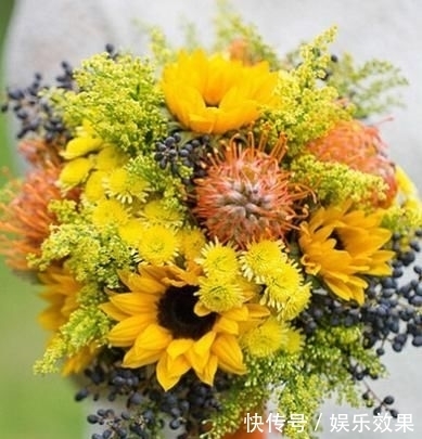 生活|心理测试:你希望自己结婚时拿哪束捧花?测在爱人眼中你有多重要