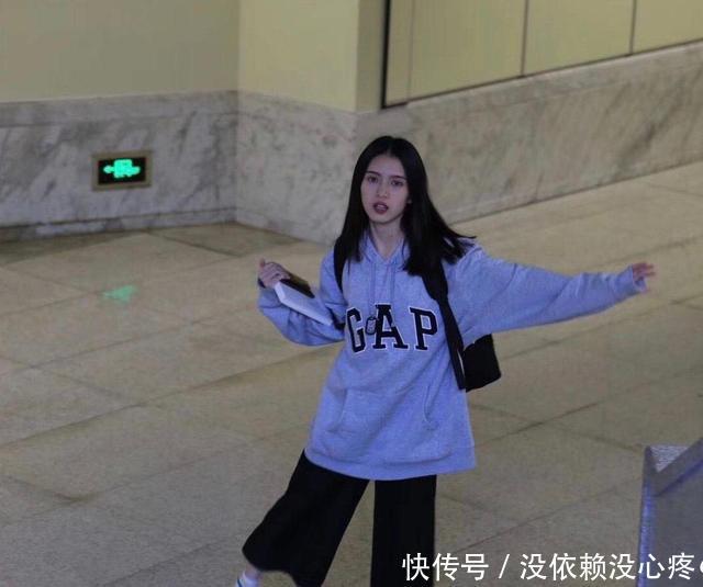  李健战队|这一季《好声音》里，单依纯颜值最高其实这几位的颜值并不输她