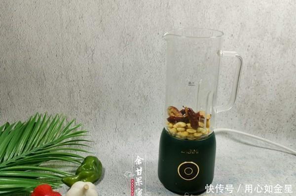 早餐|我的早餐饮品,用这两种食材磨豆浆,香甜好喝,一次不到2元