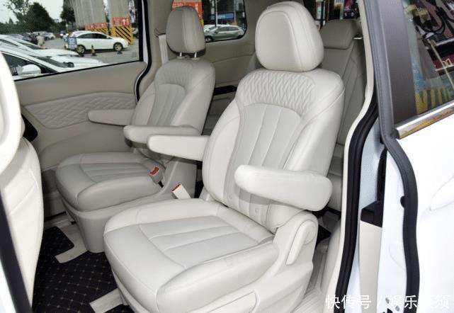  顶梁柱|长安MPV中的“顶梁柱”，搭1.5T蓝鲸动力+大7座布局，7.98万起