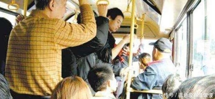 些老人|为什么越来越多的人不给老人让座了? 听听常搭公交的老人家怎么说