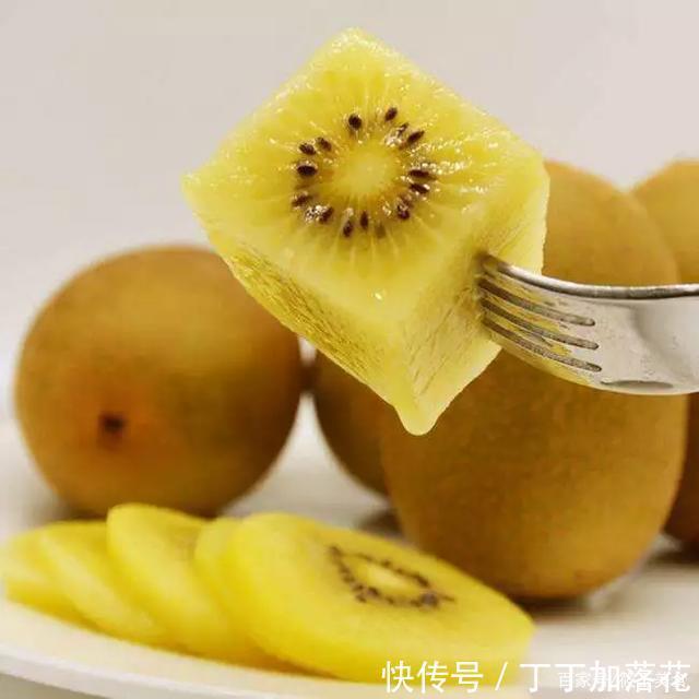 猕猴桃|三伏天遇到这水果要多吃，比苹果便宜，比西瓜香，营养丰富还好吃