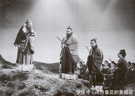 哑口无言|富翁死后其子和女婿争房产, 县令“标点”遗书后, 女婿哑口无言