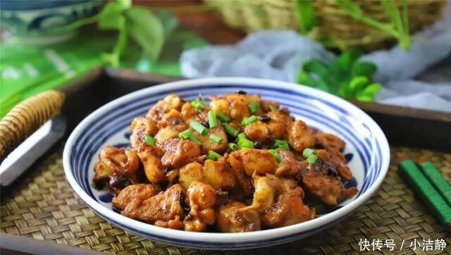  鲜香|夏天，隔三差五吃的菜，做时多加一料，鲜香入味，每次都光盘