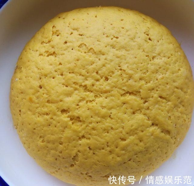 南瓜|南瓜椒盐葱香咸窝窝,又暄又软,好吃极了