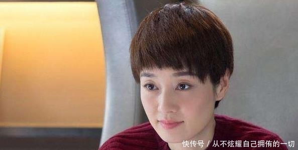 男子|宝妈地铁上喂母乳,被男子指责不要脸,小学生勇敢回怼:令人羞愧