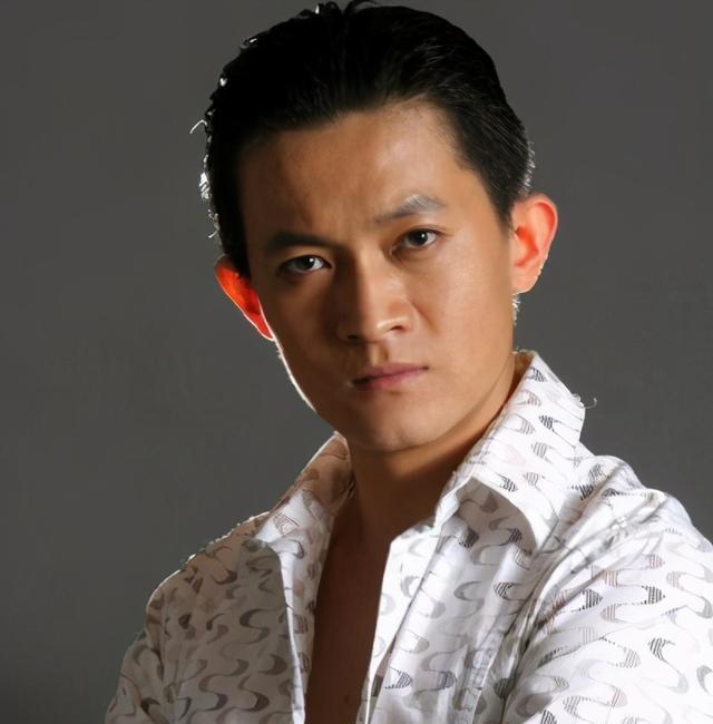  翻盘|演技被否姿态傲慢？杨志刚《勇敢的心2》将袭，他能否“翻盘”？