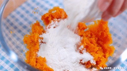  面粉|1根红薯，不烤不油炸，加碗面粉香软绵密，全家都要抢着吃