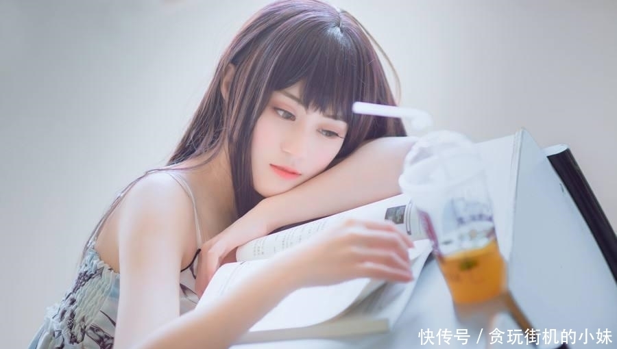 测试|心理测试: 4条围巾, 哪条最适合你? 测这辈子谁会奋不顾身的爱你