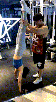 搞笑|搞笑GIF:大爷这舞姿是我们全村人的希望!