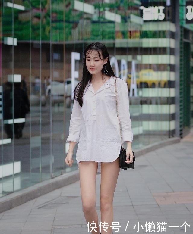 里学|街拍:爱情里学不会低头,也不喜欢将就