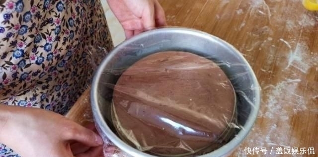 记得|爱吃巧克力记得收藏,教你一种特殊的吃法,软甜可口,止不住