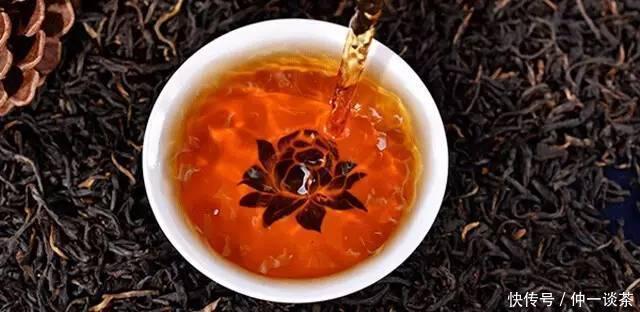 生茶|男女老少皆宜的饮料,春夏秋冬均能饮,临睡前喝也不会影响睡眠