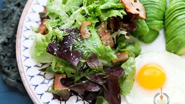 适合|最适合白领的早餐,简单花上几分钟,就可以充分享受小资般的生活