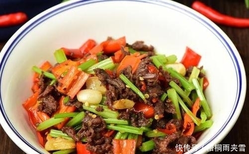 不嫩|炒出来的牛肉为什么不嫩?大厨:下锅前多做一步,怎么炒都不会老