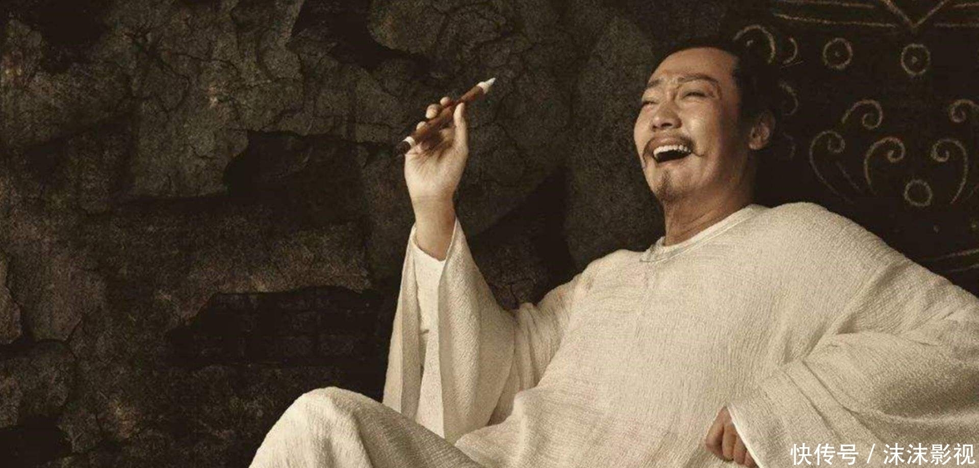  起码|李白唯一传世书法，放大10倍却发现瘦金体，专家起码10亿起