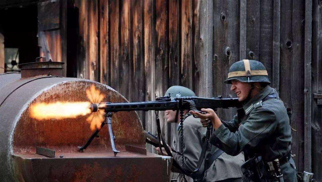 机枪|二战德军研制出一种机枪,三个优点,西方盟军:这是希特勒电锯
