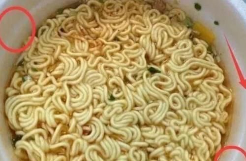 竟然|吃了10年泡面才发现,桶面上竟然有个机关,太实用了可惜很多人还不知道