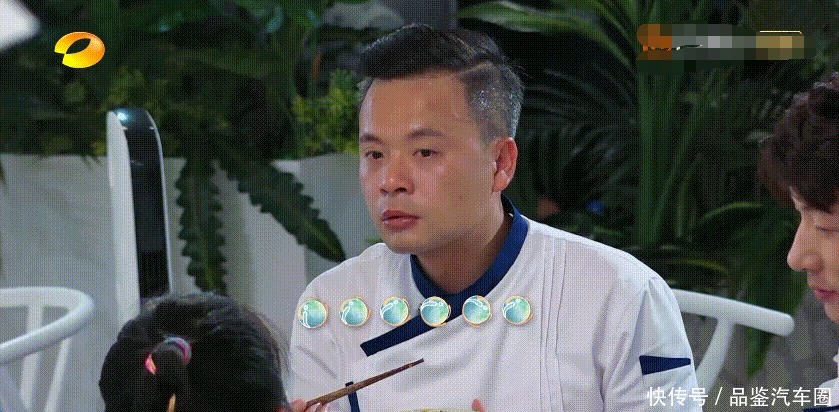 好感|赵丽颖上《中餐厅》败尽好感,说话阴阳怪气,吃饭还翻菜